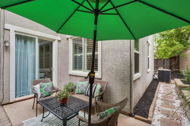 641 Navigator Dr, Lincoln, CA 95648