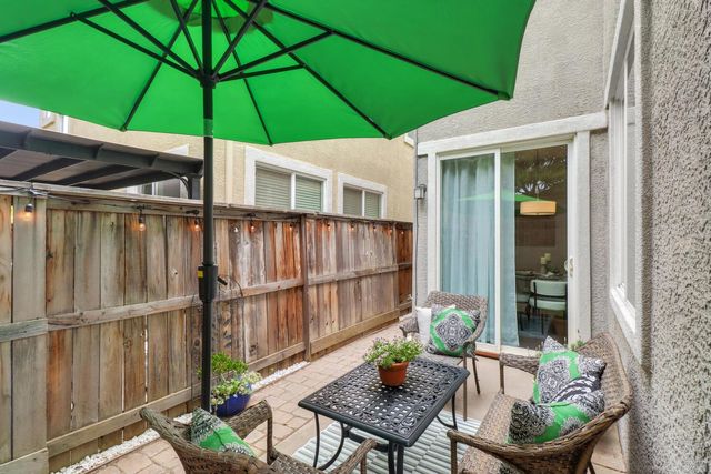 641 Navigator Dr, Lincoln, CA 95648