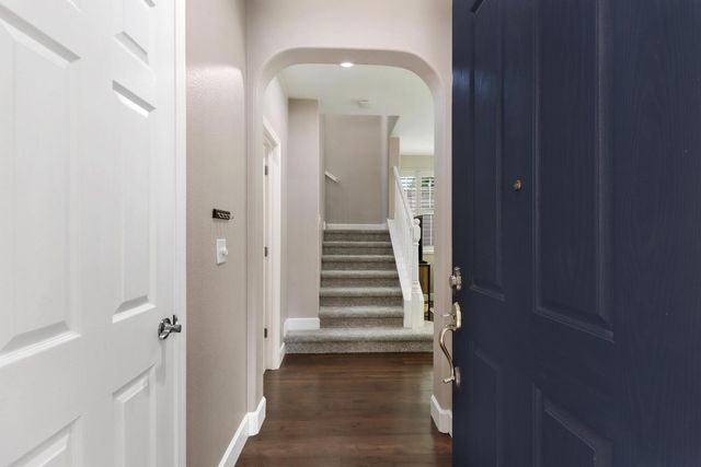 641 Navigator Dr, Lincoln, CA 95648