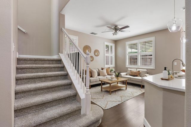 641 Navigator Dr, Lincoln, CA 95648