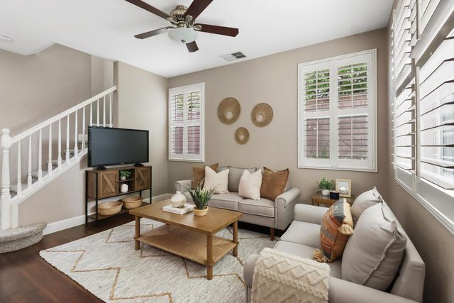 641 Navigator Dr, Lincoln, CA 95648