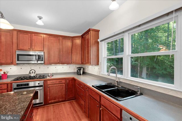 5 BEAVER RIDGE RD, Stafford, VA 22556