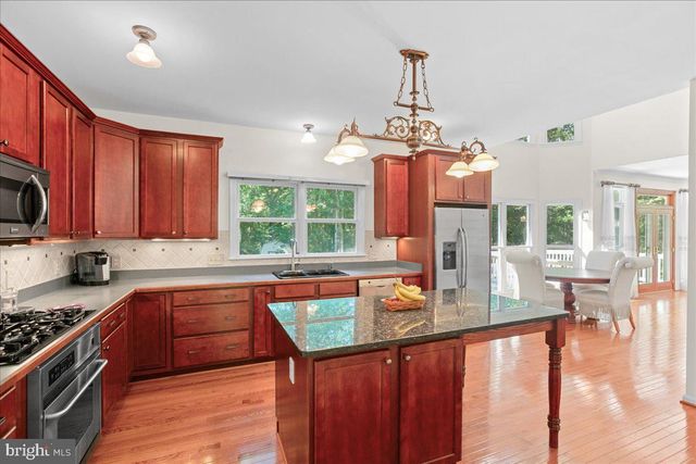 5 BEAVER RIDGE RD, Stafford, VA 22556