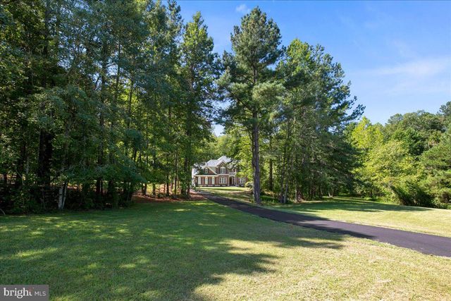 5 BEAVER RIDGE RD, Stafford, VA 22556