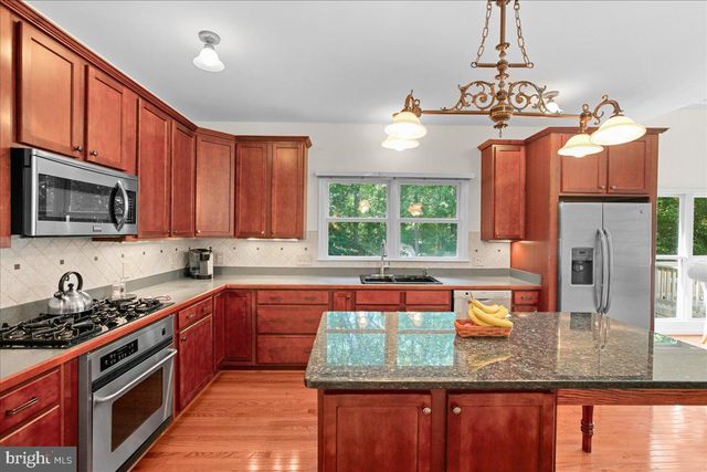 5 BEAVER RIDGE RD, Stafford, VA 22556