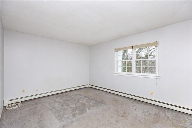 3 Chapel Hill Drive 10, Plymouth, MA 02360