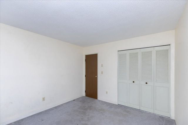 3 Chapel Hill Drive 10, Plymouth, MA 02360