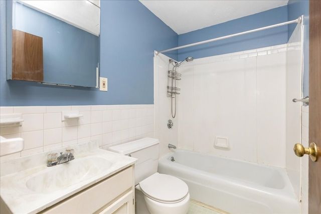 3 Chapel Hill Drive 10, Plymouth, MA 02360