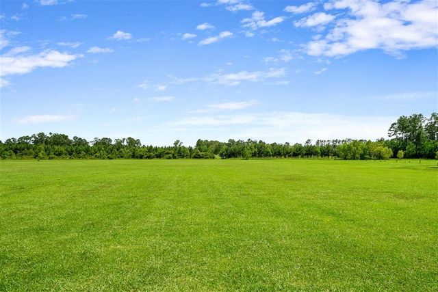 279 Marcantel Road, Dequincy, LA 70633