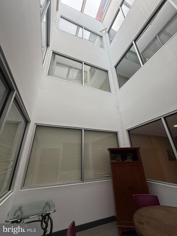 128 N N 8TH ST #2C, Allentown, PA 18101