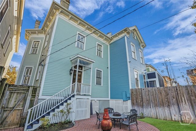 214 W Waldburg Street, Savannah, GA 31401