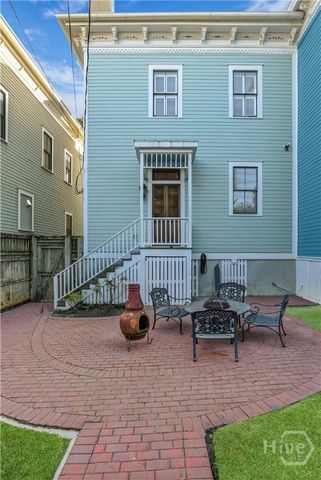 214 W Waldburg Street, Savannah, GA 31401