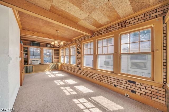 865 Livingston Rd, Elizabeth City, NJ 07208