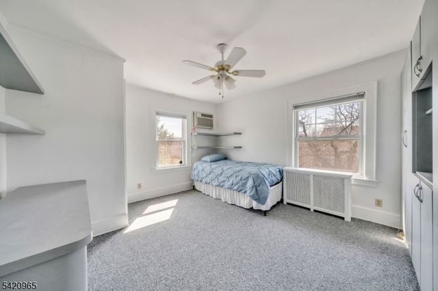 865 Livingston Rd, Elizabeth City, NJ 07208