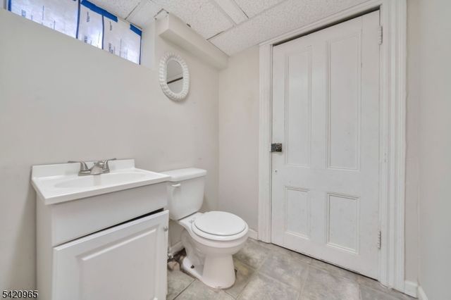 865 Livingston Rd, Elizabeth City, NJ 07208