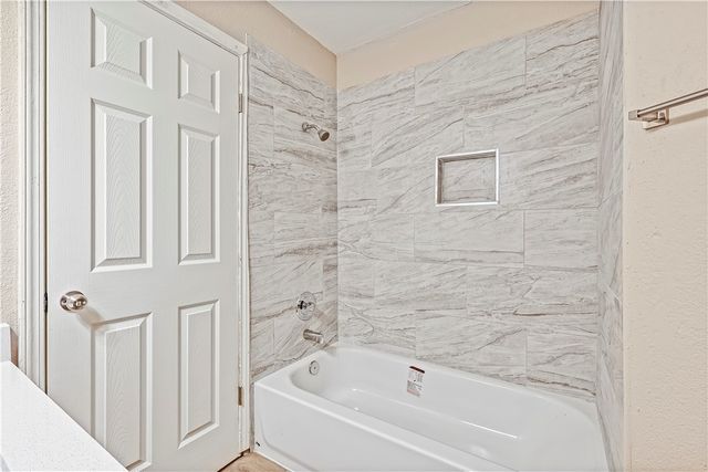 4514 Stony Creek Dr, Corpus Christi, TX 78413