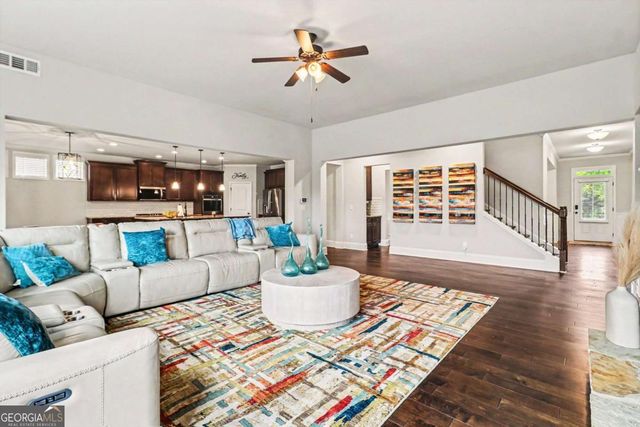 716 Genesee Point, Newnan, GA 30263