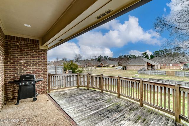 537 Turtle Lane, Brandon, MS 39047