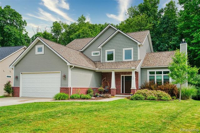 140 Skyline Drive, Howell, MI 48843