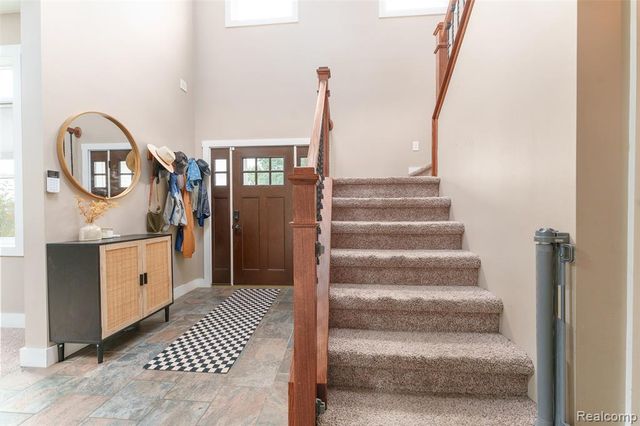 140 Skyline Drive, Howell, MI 48843