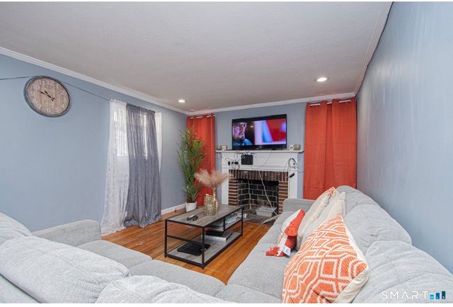 200 Hartland Street, Hartford, CT 06112