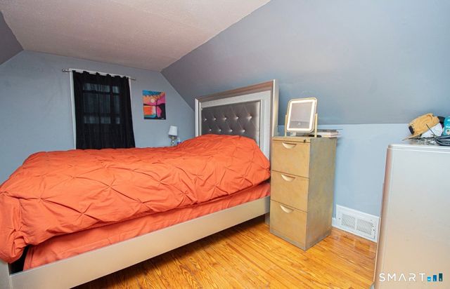 200 Hartland Street, Hartford, CT 06112