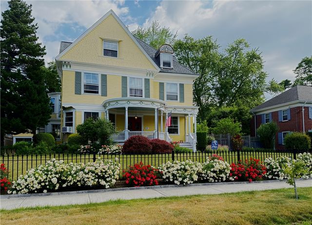 283 Norwood Avenue, Cranston, RI 02905