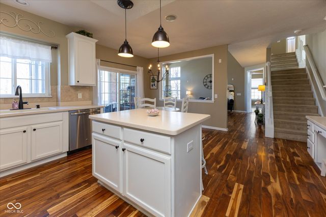 13318 Silverstone Drive, Fishers, IN 46037