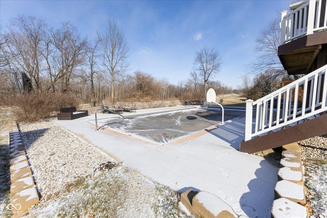 13318 Silverstone Drive, Fishers, IN 46037