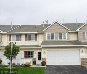 3553 Sterling Heights Drive #B, River Falls, WI 54022