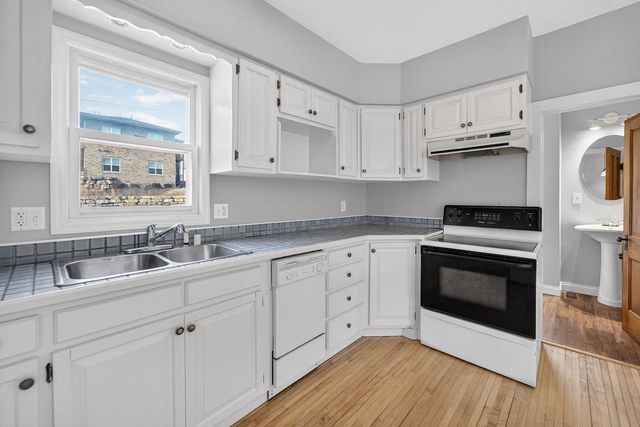 840 W Jefferson Street, Stoughton, WI 53589