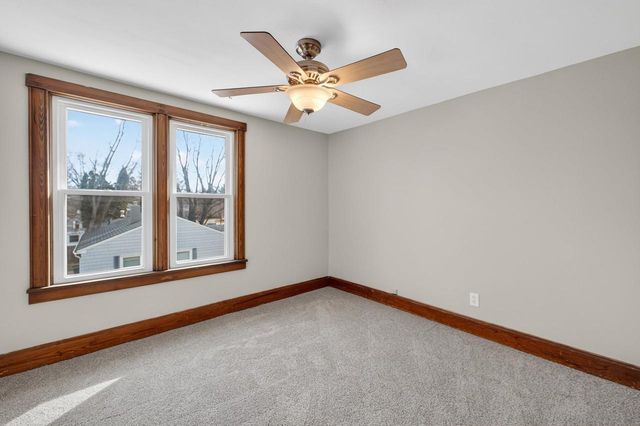 840 W Jefferson Street, Stoughton, WI 53589