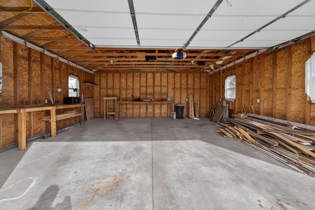 840 W Jefferson Street, Stoughton, WI 53589