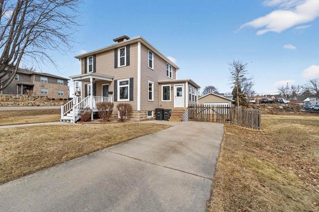840 W Jefferson Street, Stoughton, WI 53589