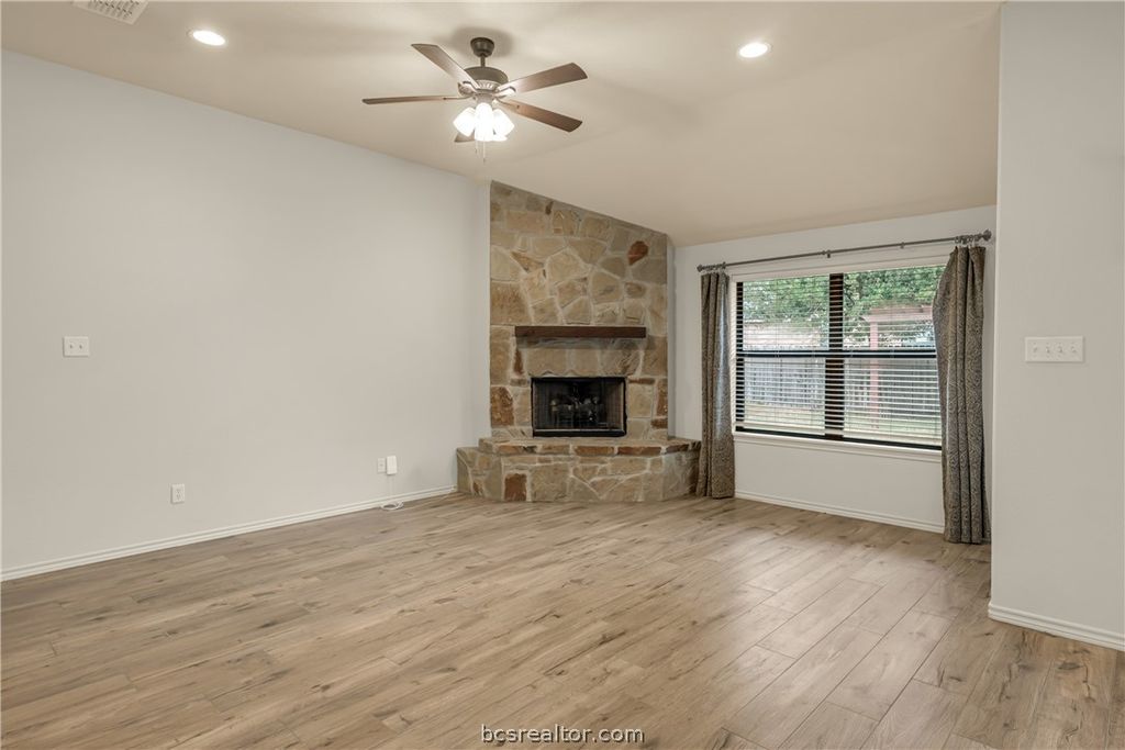 15418 Meadow Pass, College Station, TX 77845 — photo 3