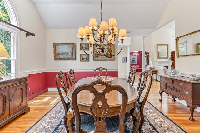 382 Falmouth Woods Rd, Falmouth, MA 02536