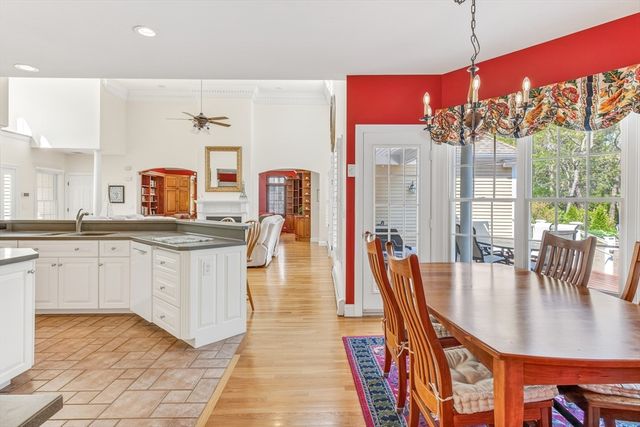 382 Falmouth Woods Rd, Falmouth, MA 02536