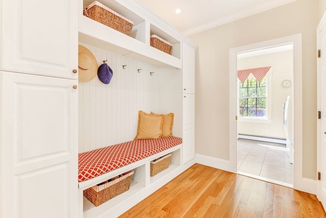 382 Falmouth Woods Rd, Falmouth, MA 02536