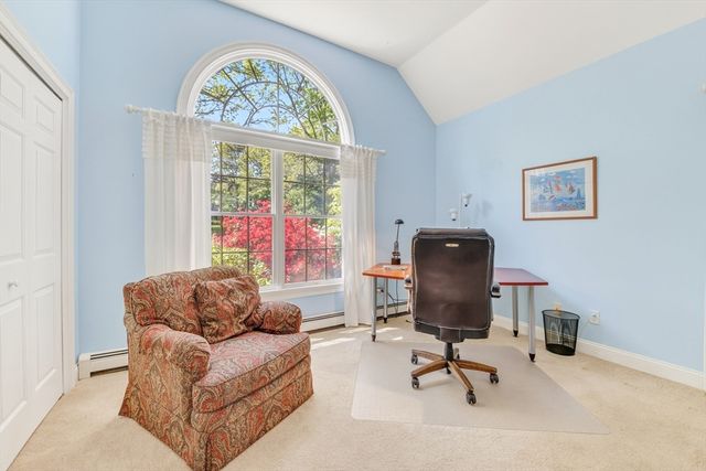 382 Falmouth Woods Rd, Falmouth, MA 02536