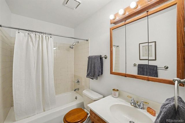6401 Welch Court, Arvada, CO 80004