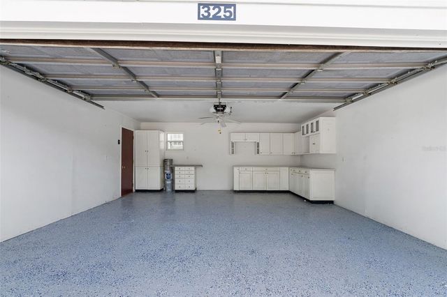 325 17TH AVENUE NE, St Petersburg, FL 33704