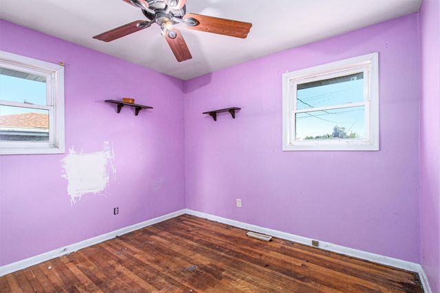 9343 Saric Drive, Highland, IN 46322