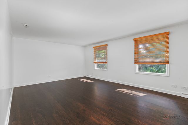 1175 Edgewood Road, Lake Forest, IL 60045