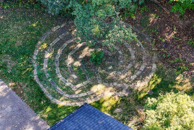 1175 Edgewood Road, Lake Forest, IL 60045