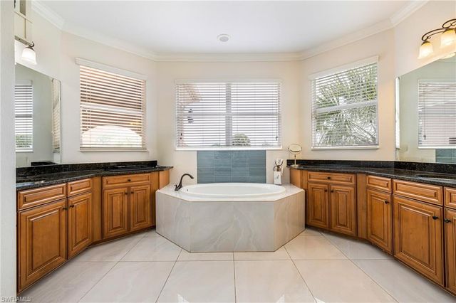 21040 Torre Del Lago ST, Estero, FL 33928