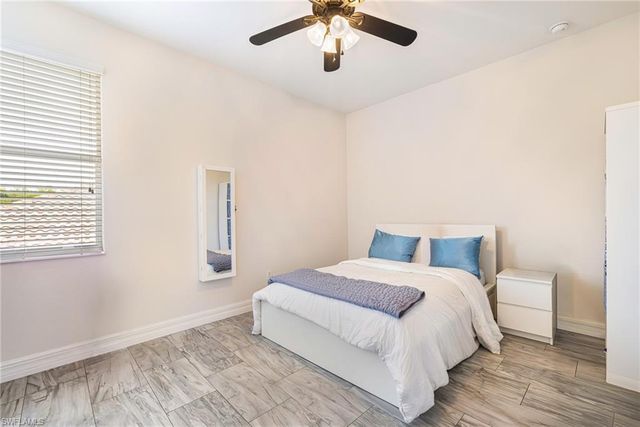 21040 Torre Del Lago ST, Estero, FL 33928