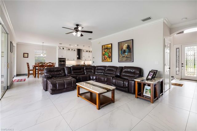 21040 Torre Del Lago ST, Estero, FL 33928