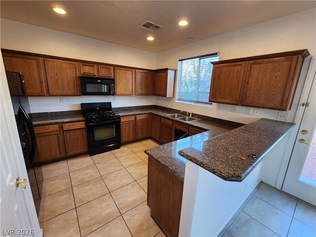 9106 Sheffield Garden Avenue, Las Vegas, NV 89148
