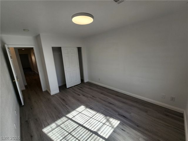 9106 Sheffield Garden Avenue, Las Vegas, NV 89148