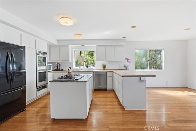 3609 Walnut, Manhattan Beach, CA 90266